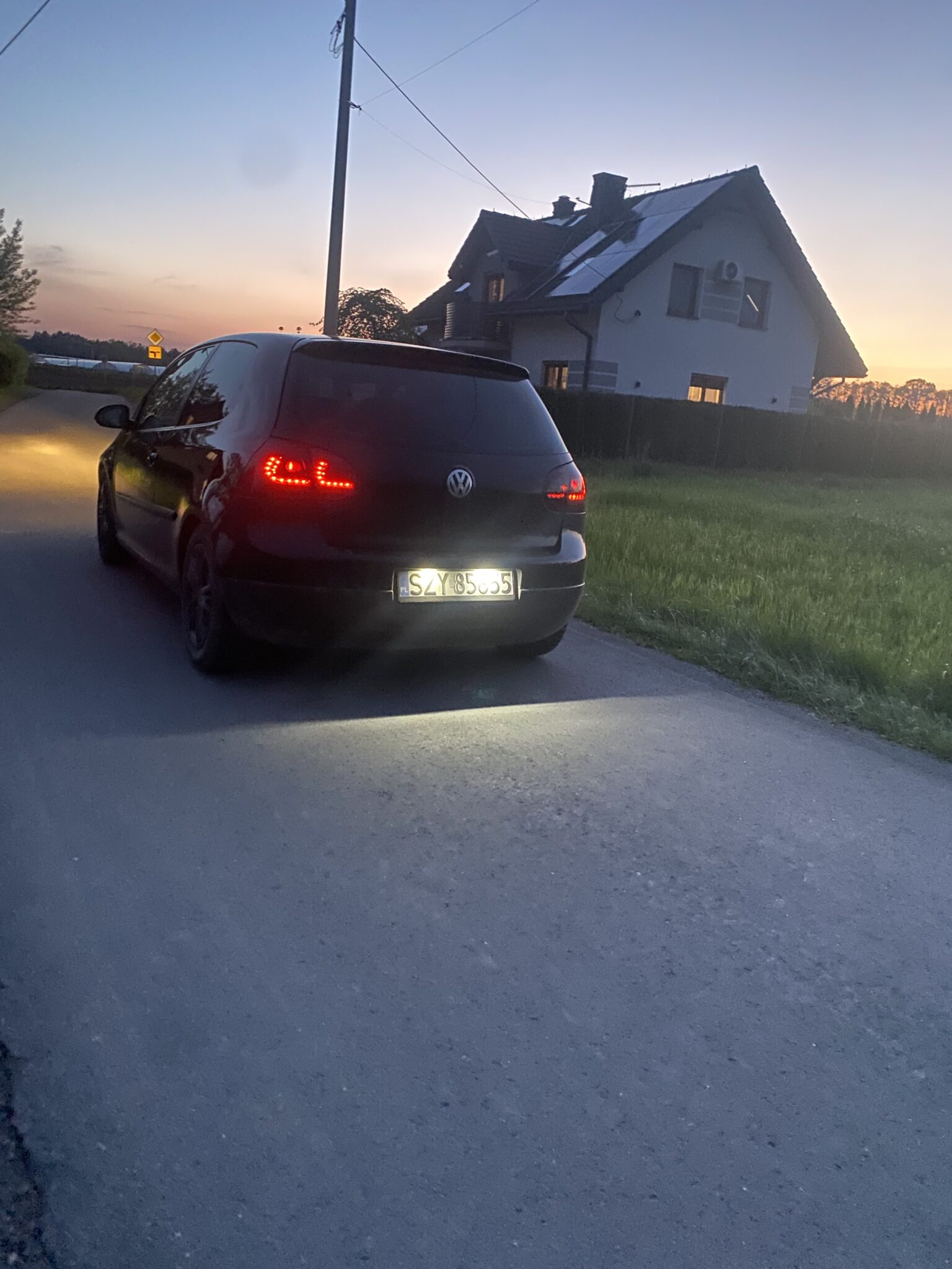 Vw golf 5 1.4mpi 3 drzwiowy