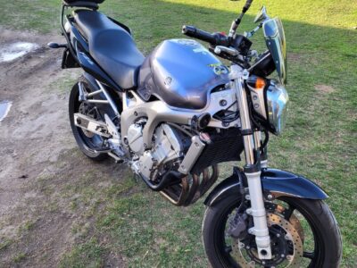 Yamaha FZ6