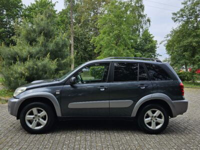 Toyota RAV4 2004