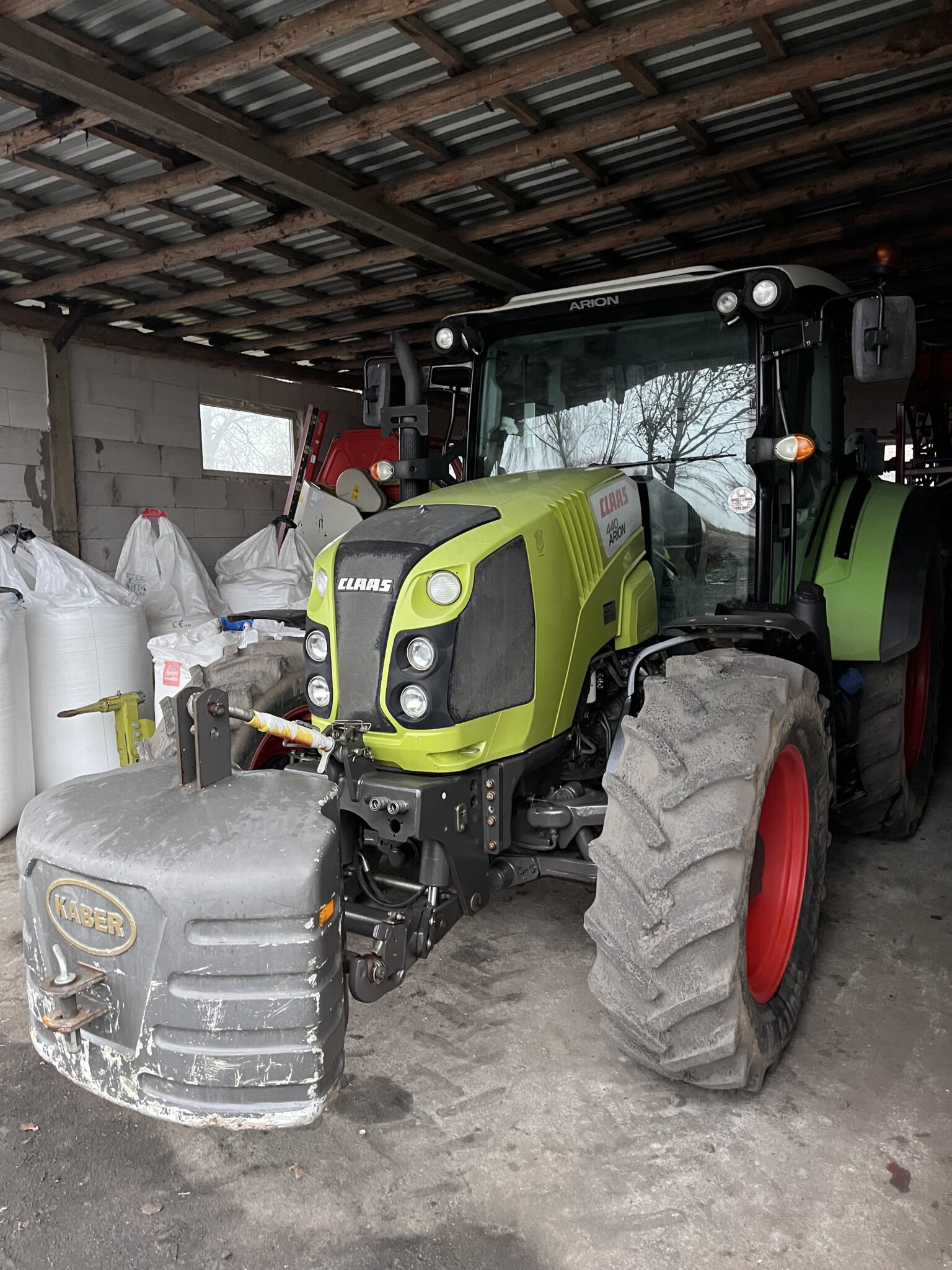 Claas Arion 440