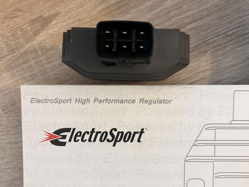 Regulator napięcia ElectroSport ESR441