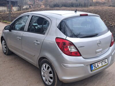 Opel Corsa D 1.0