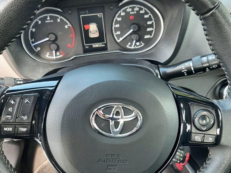 Toyota Yaris 1.5 benzyna