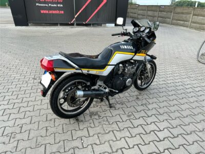 Yamaha XJ600