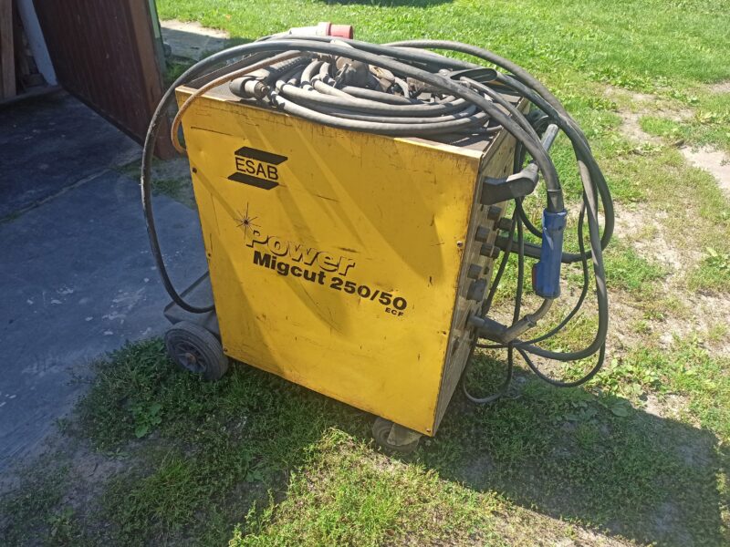 Migomat z plazmą Esab Power Migcut 250/50