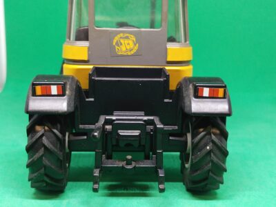 Joal traktor JCB 1:35 jak siku Britains universal hobbies