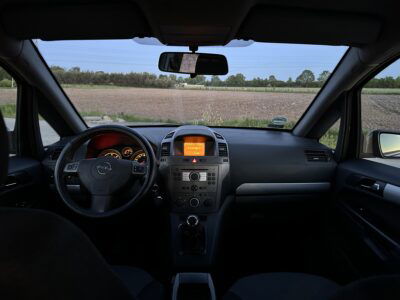 Opel Zafira 1.9 Diesel Klima ZERO RDZY