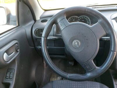 OPEL CORSA 1.2 BP 2004r