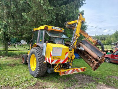 Kosiarka bijakowa na wysięgniku do rowów skarp poboczy ( zetor massey ursus )