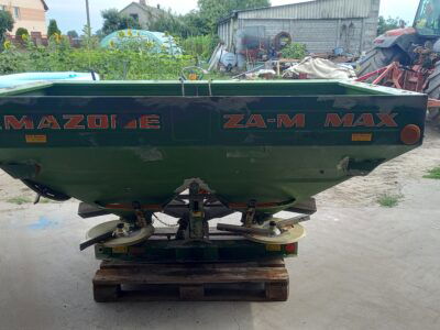 Rozsiewacz nawozu Amazone zam max 1500