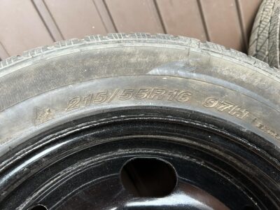 Opony zimowe Goodride SW608 215/55/R16 z felgami 6,5Jx16H2/4x108/ET26