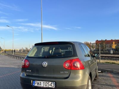 GOLF 5 140KM