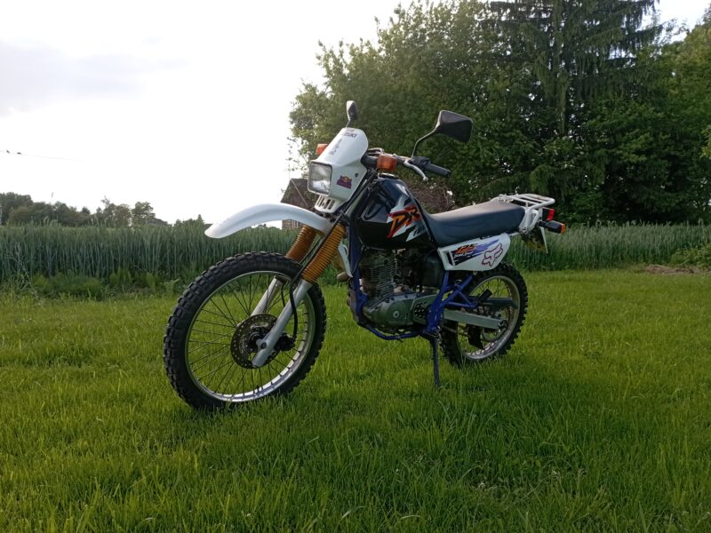 Suzuki Dr 125 96r