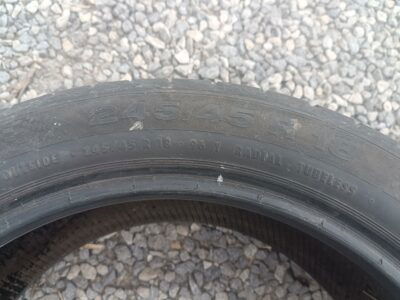 Opony Continental 245/45 R18