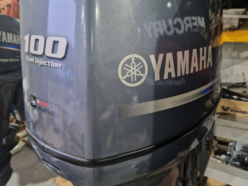 Yamaha f100 Silnik zaburtowy