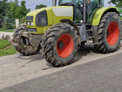 Claas Ares 656