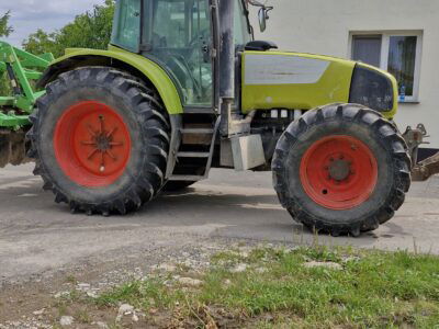 Claas Ares 656