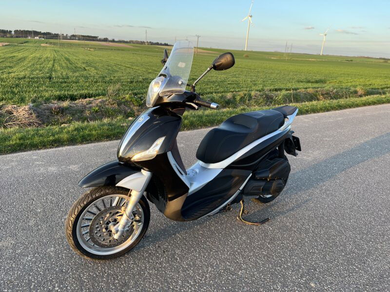 Piaggio Beverly 125