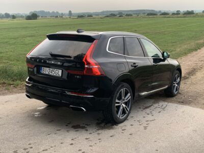 Volvo XC60 T5 2.0 250km 2017 4x4 SUV