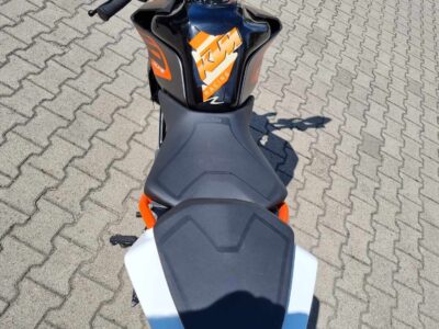 Sprzedam KTM Duke 125