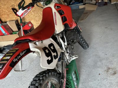 Cross, HONDA CR125