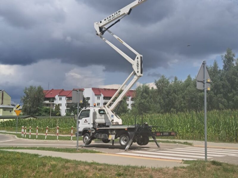 SPRZEDAM ZWYŻKĘ NISSAN CABSTAR 35.13