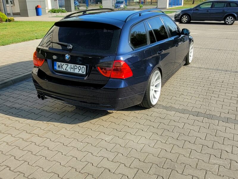 BMW e91 325i