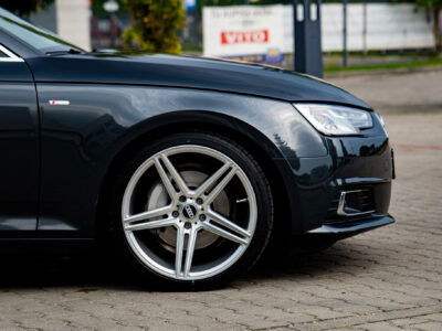 Audi A4 B9 2.0TDI S-Tronic Quattro