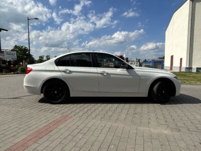 BMW seria 3 328i xDrive