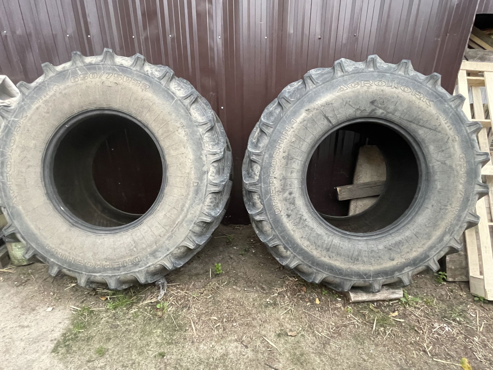 Opony 650/75r32 Claas