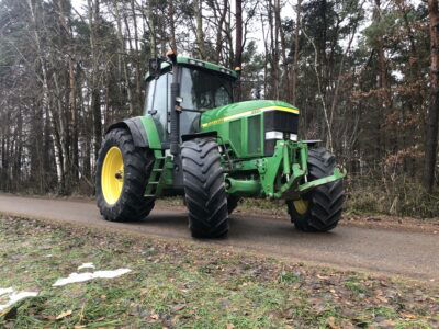 John Deere 7710