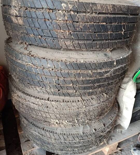 Opony ciężarowe 215/75 R17.5