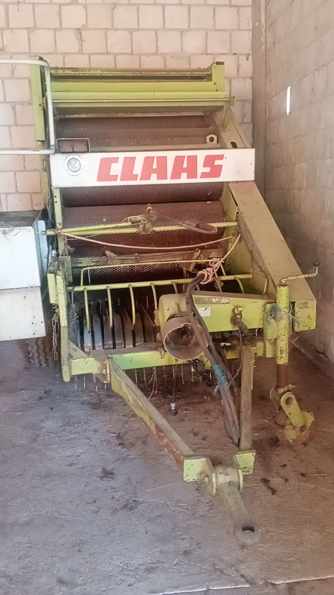 Claas rollant 44s