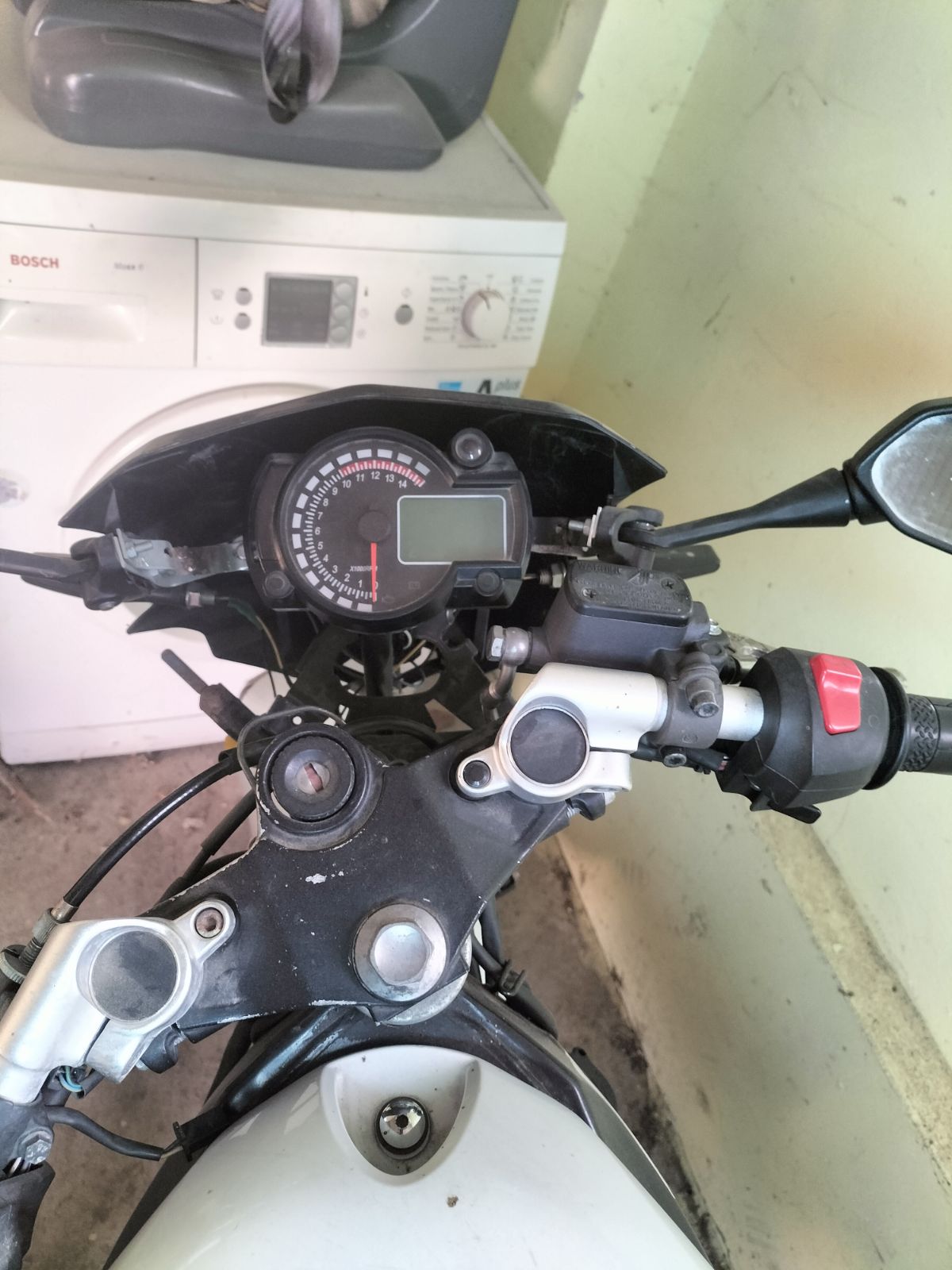 Yamaha Tzr50/ MBK X-POWER.