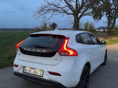 Volvo V40 d2