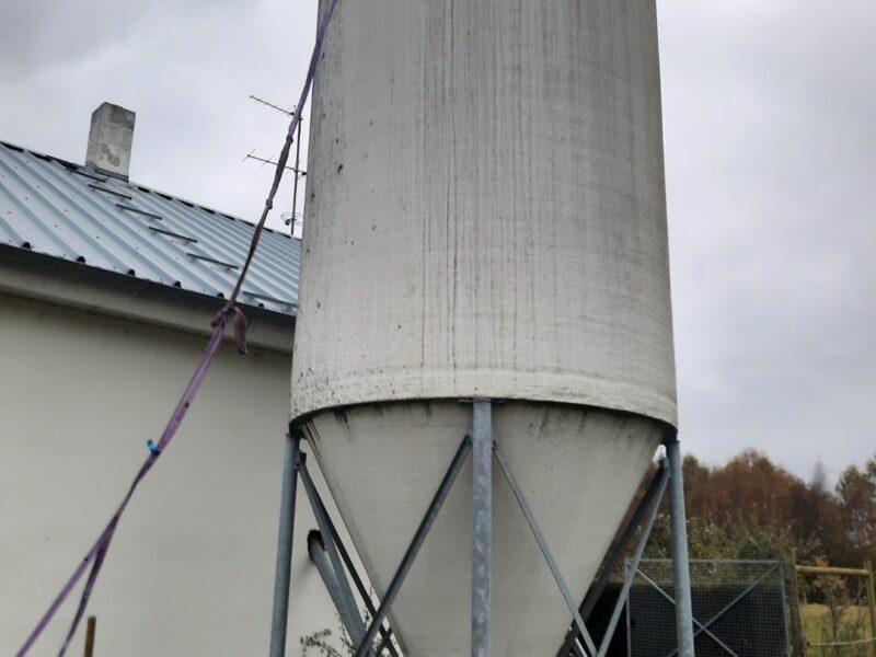 Silos z włókna szklanego 20m3 na zboże, pellet, paszę,Bin