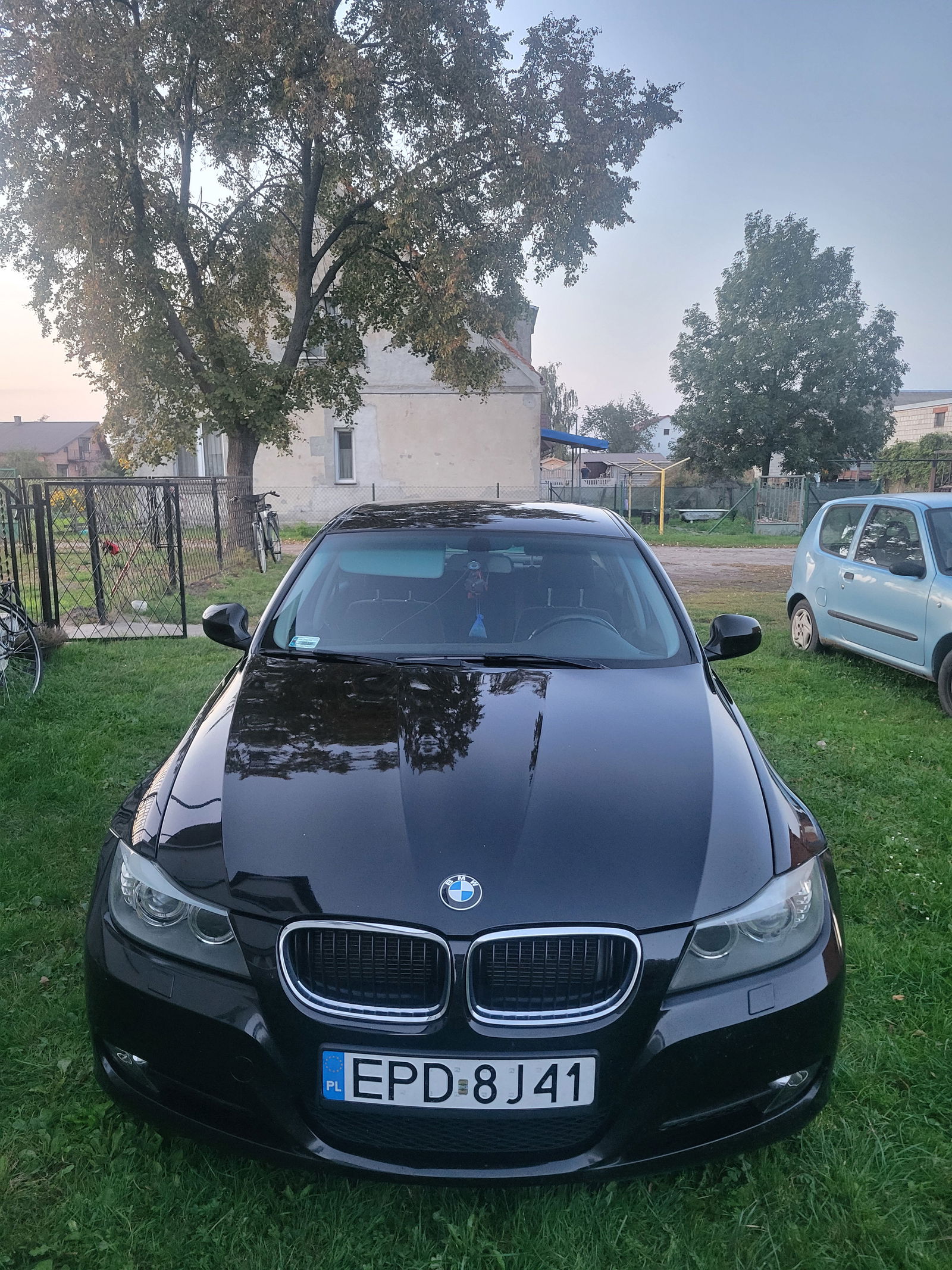 BMW e90 polift 2011rok