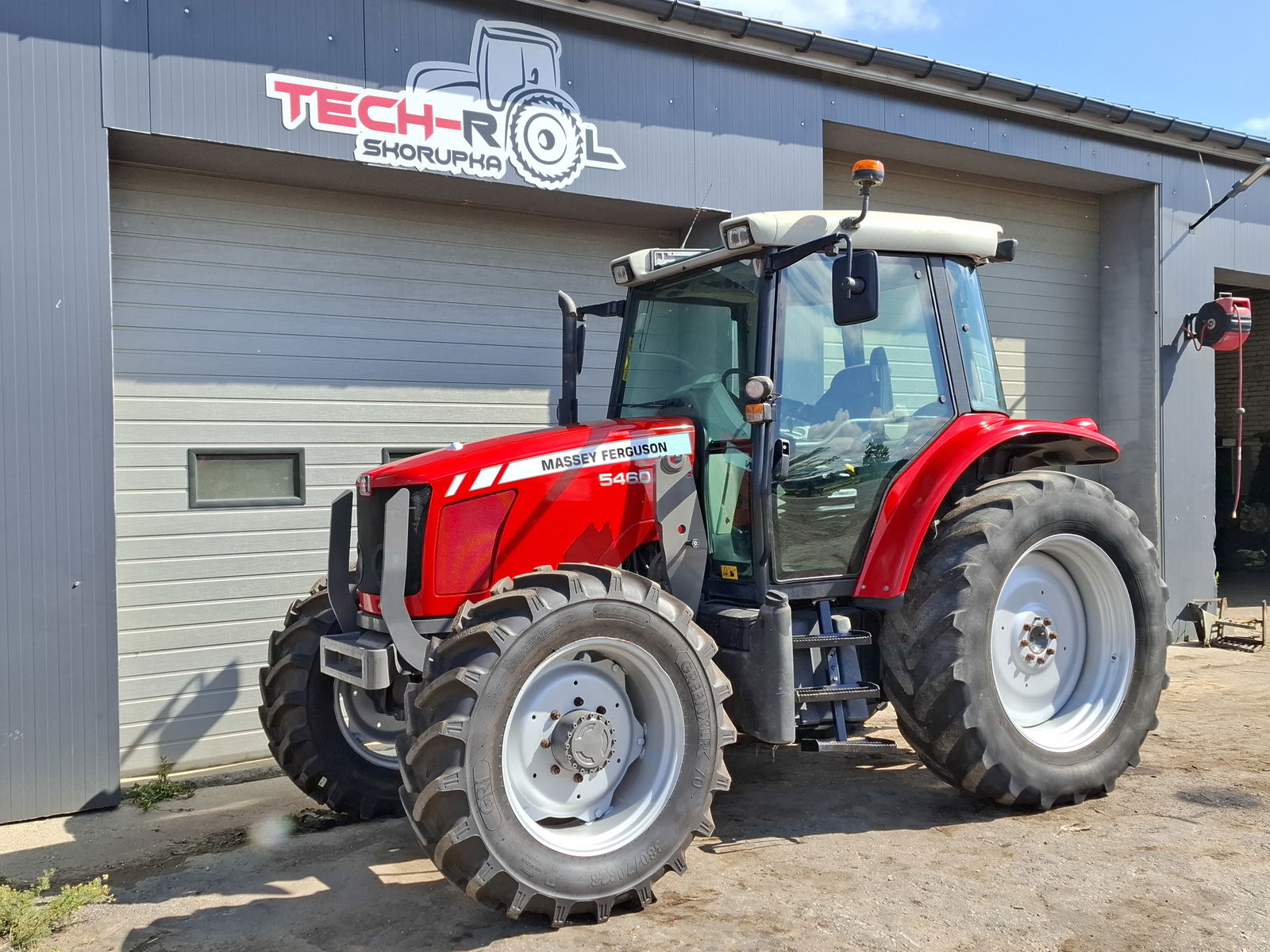 Massey Ferguson DYNA-4 6460