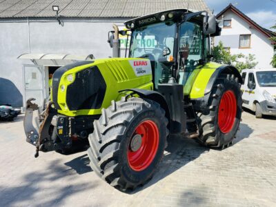 Claas Arion 620