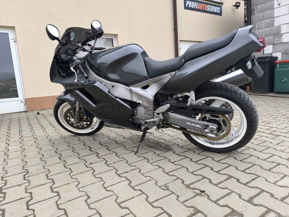 Yamaha Fzr 1000