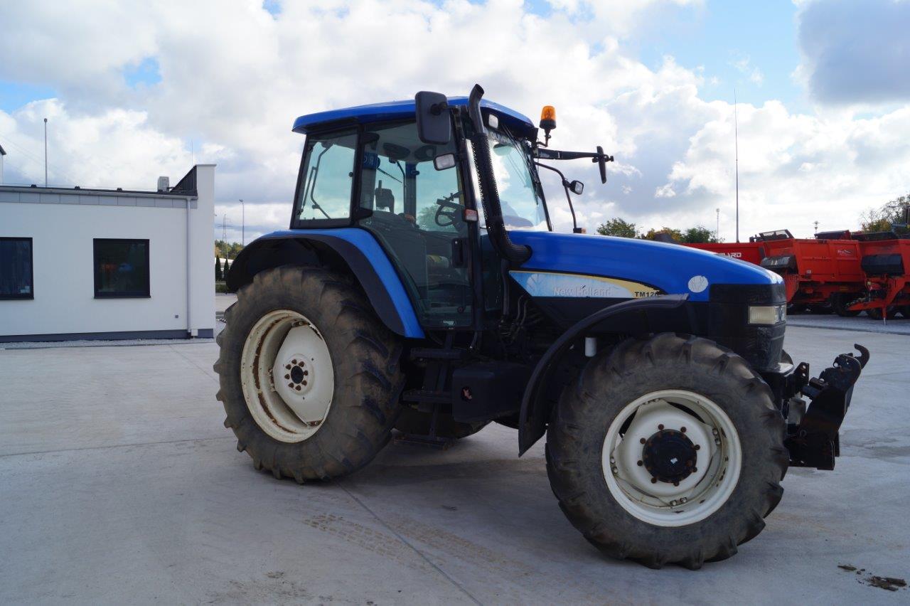 New Holland Ciągnik Rolniczy TM120