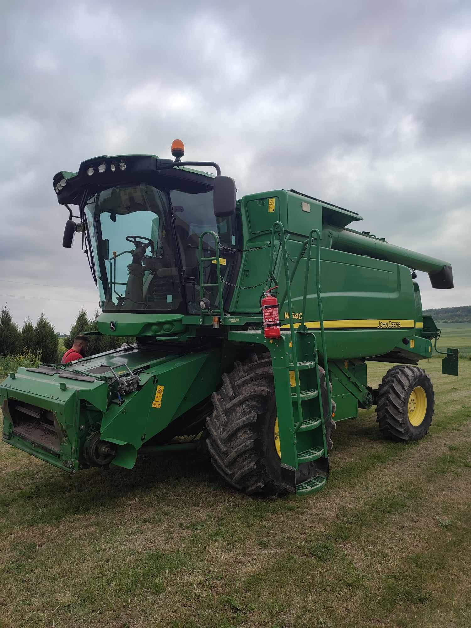 John deere w540