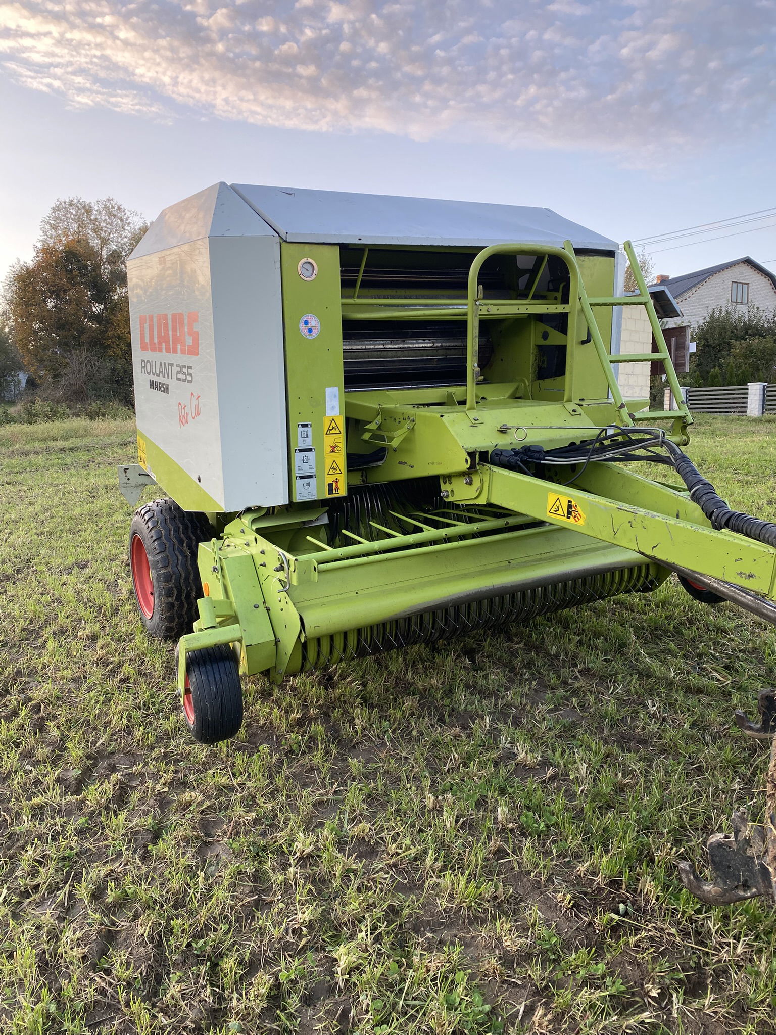 Claas rollant 255 rotocut