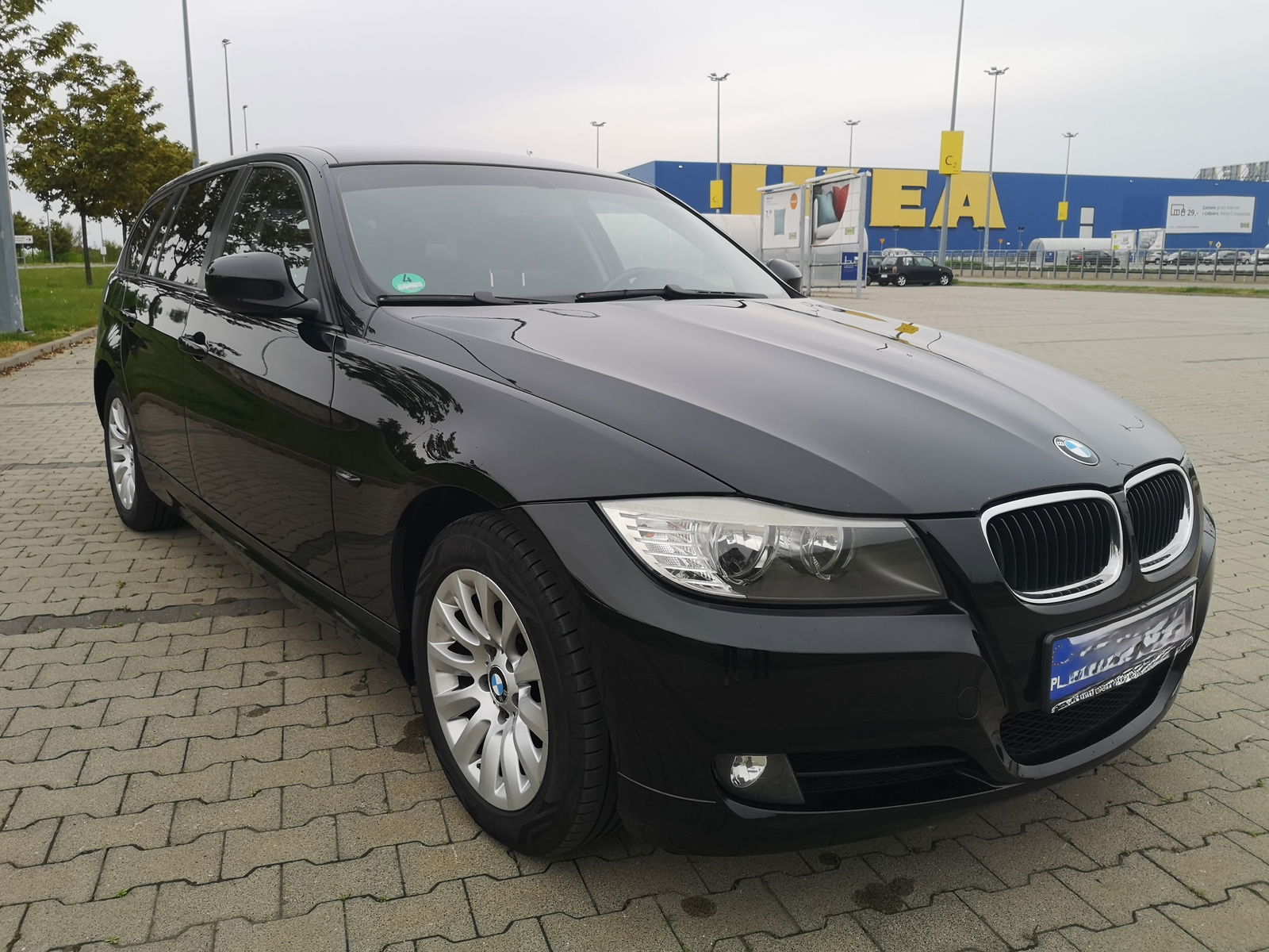 BMW E91 2.0d 177km hak 2 komplety kół zadbana