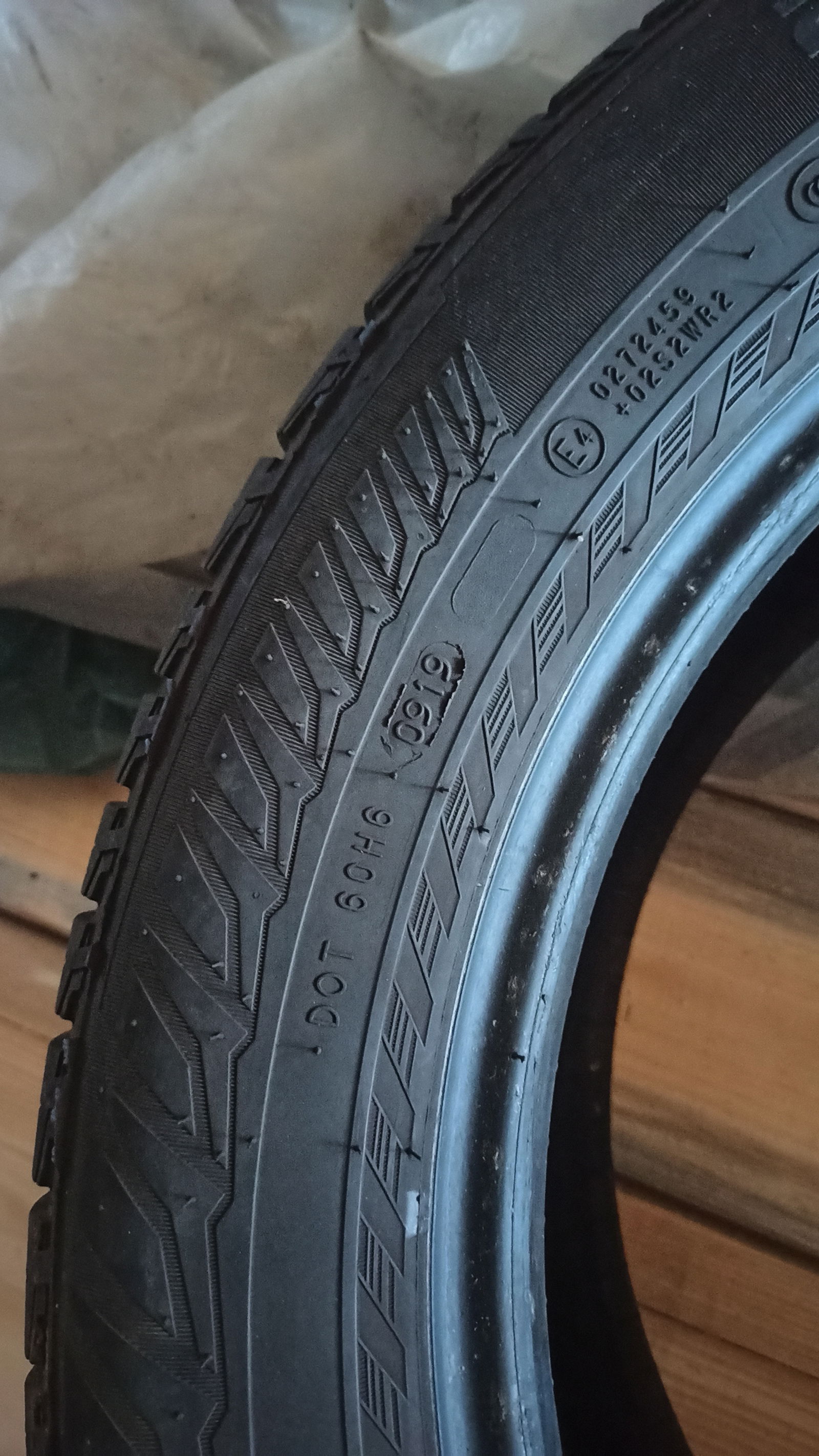 Opona Nokian Line SUV 235/55r18