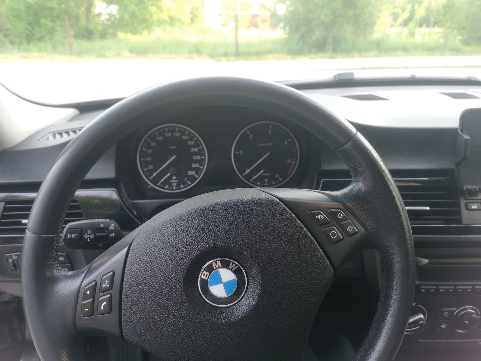 BMW E91 2.0d 177km hak 2 komplety kół zadbana