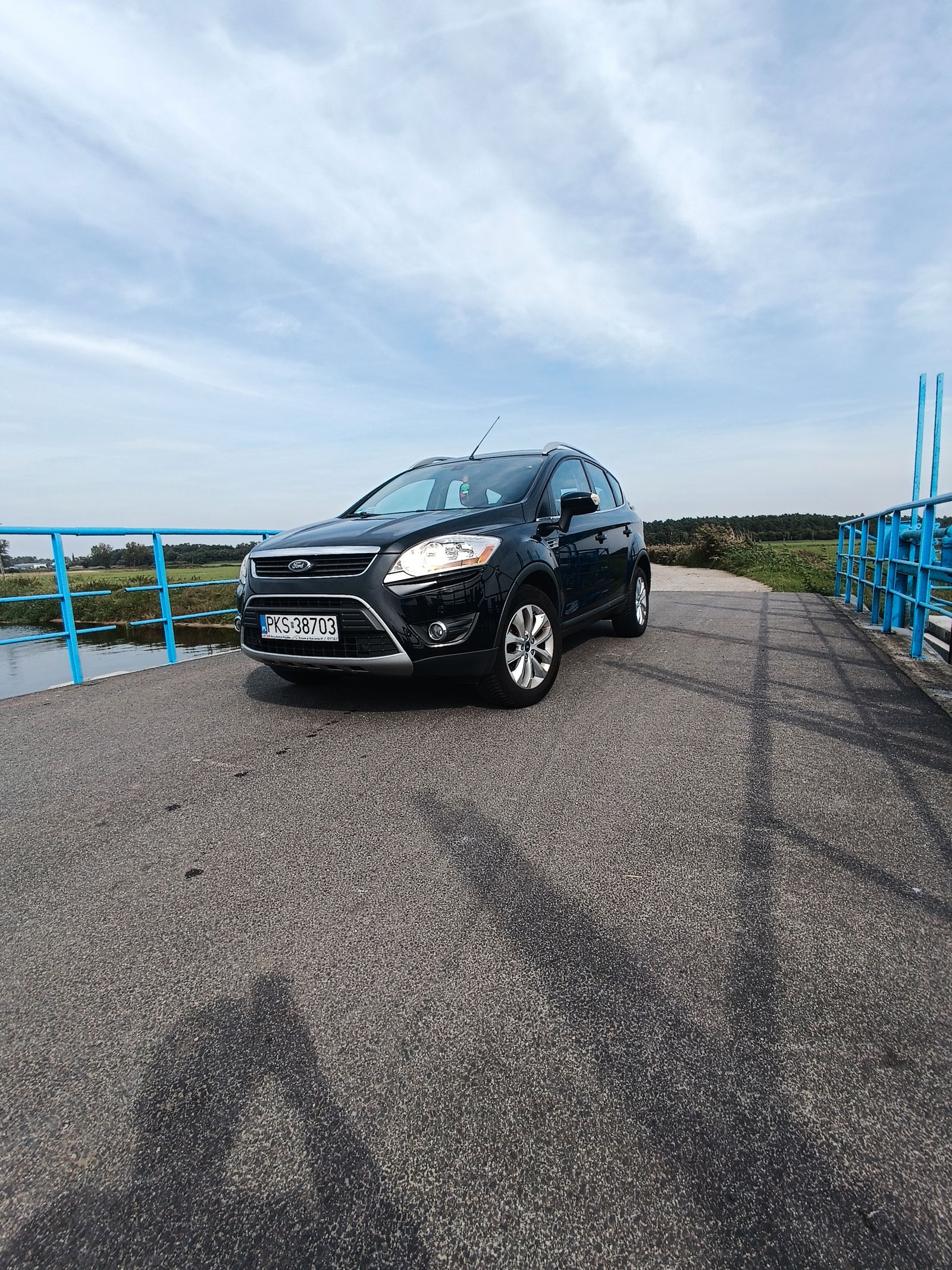 Sprzedam samochód Ford Kuga MK1 2,0 diesel 136km z 2010 roku