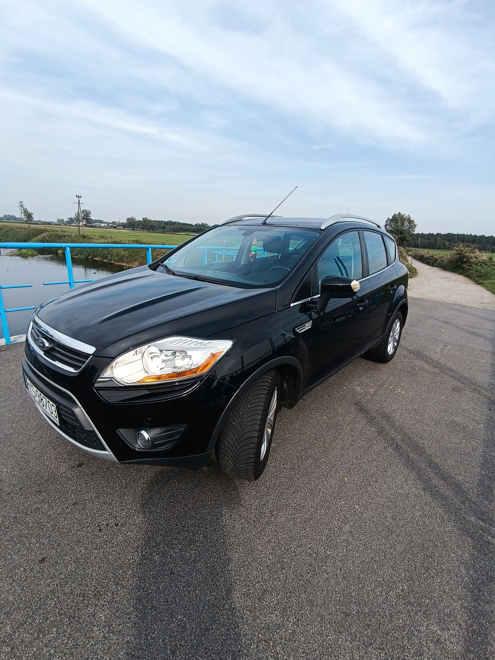 Sprzedam samochód Ford Kuga MK1 2,0 diesel 136km z 2010 roku