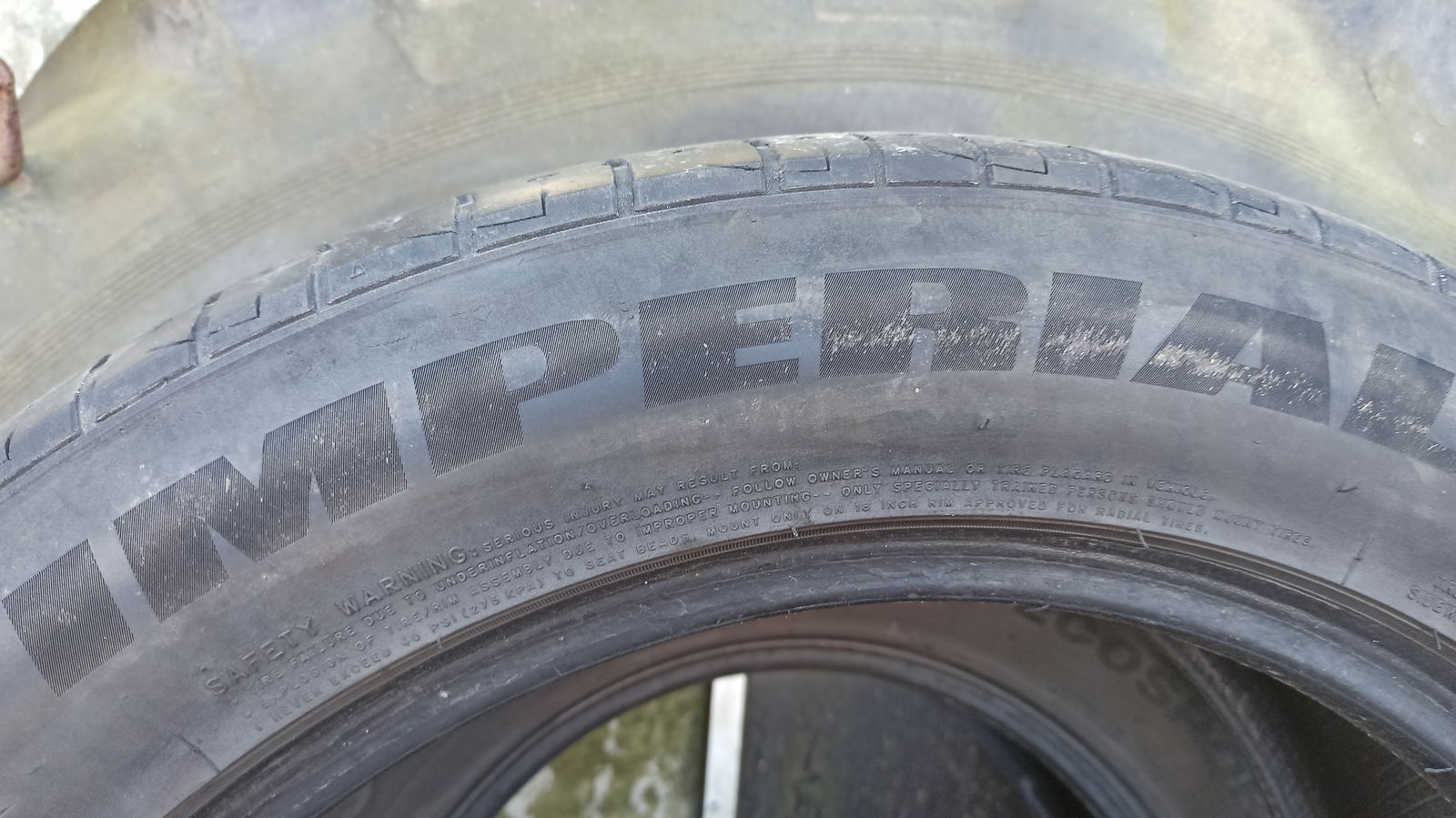 Komplet opon letnich 235/55r18