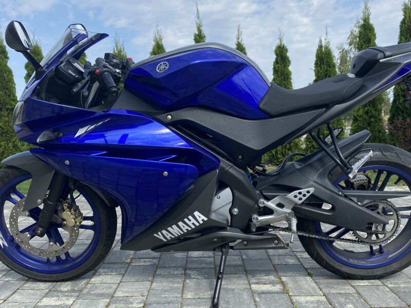 Yamaha yzf r125